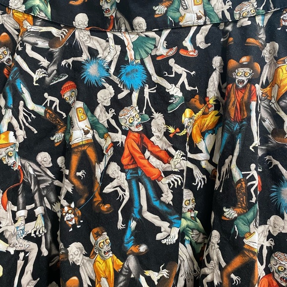 Women’s Folter Zombie Skirt size XL, EUC!!! - Picture 5 of 6
